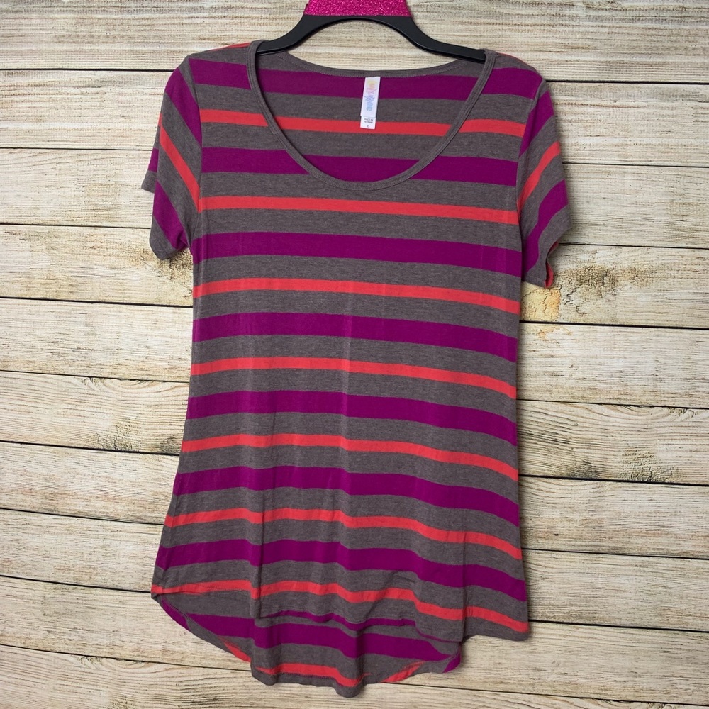 LuLaRoe • Striped Classic Tee